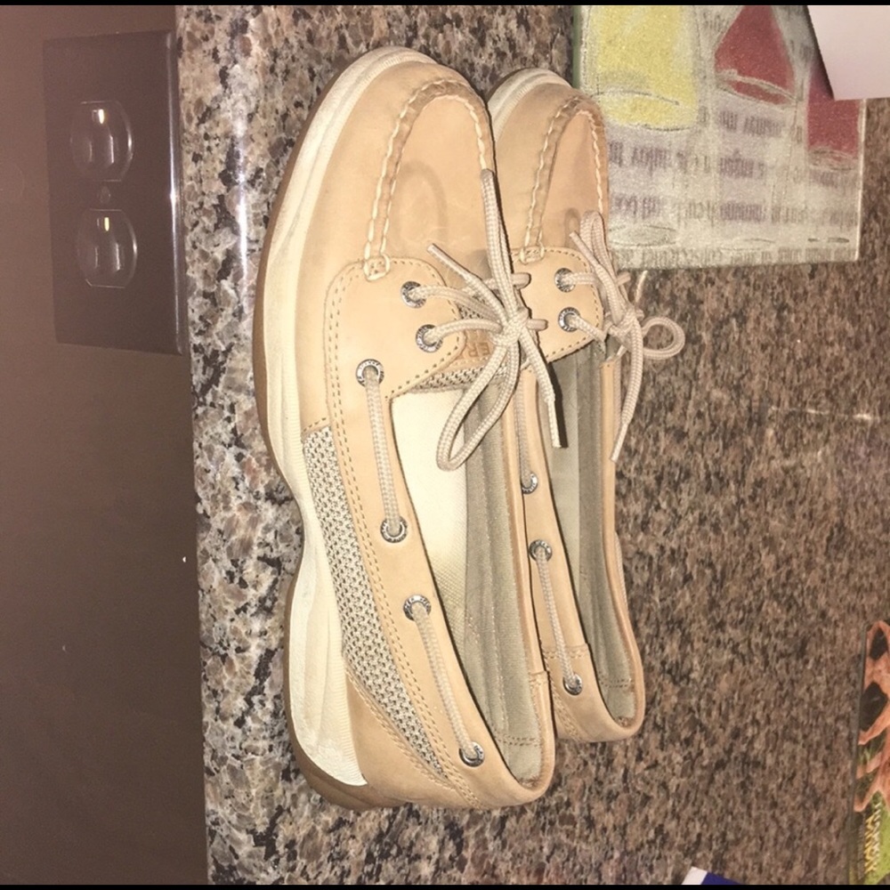Sperry boat shoes